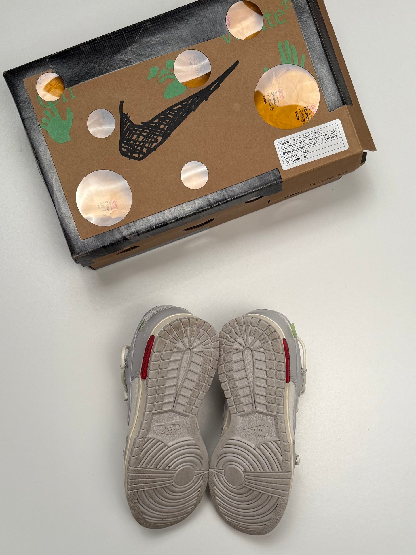 Dunk-Low Off-White Lot 25/50