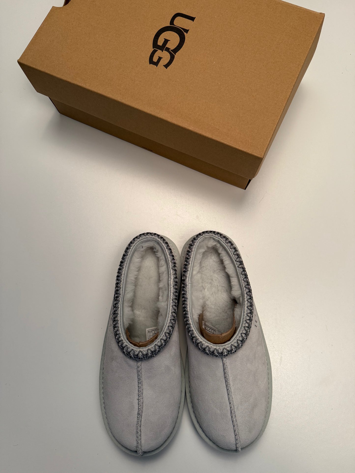 Ugg Tasman II