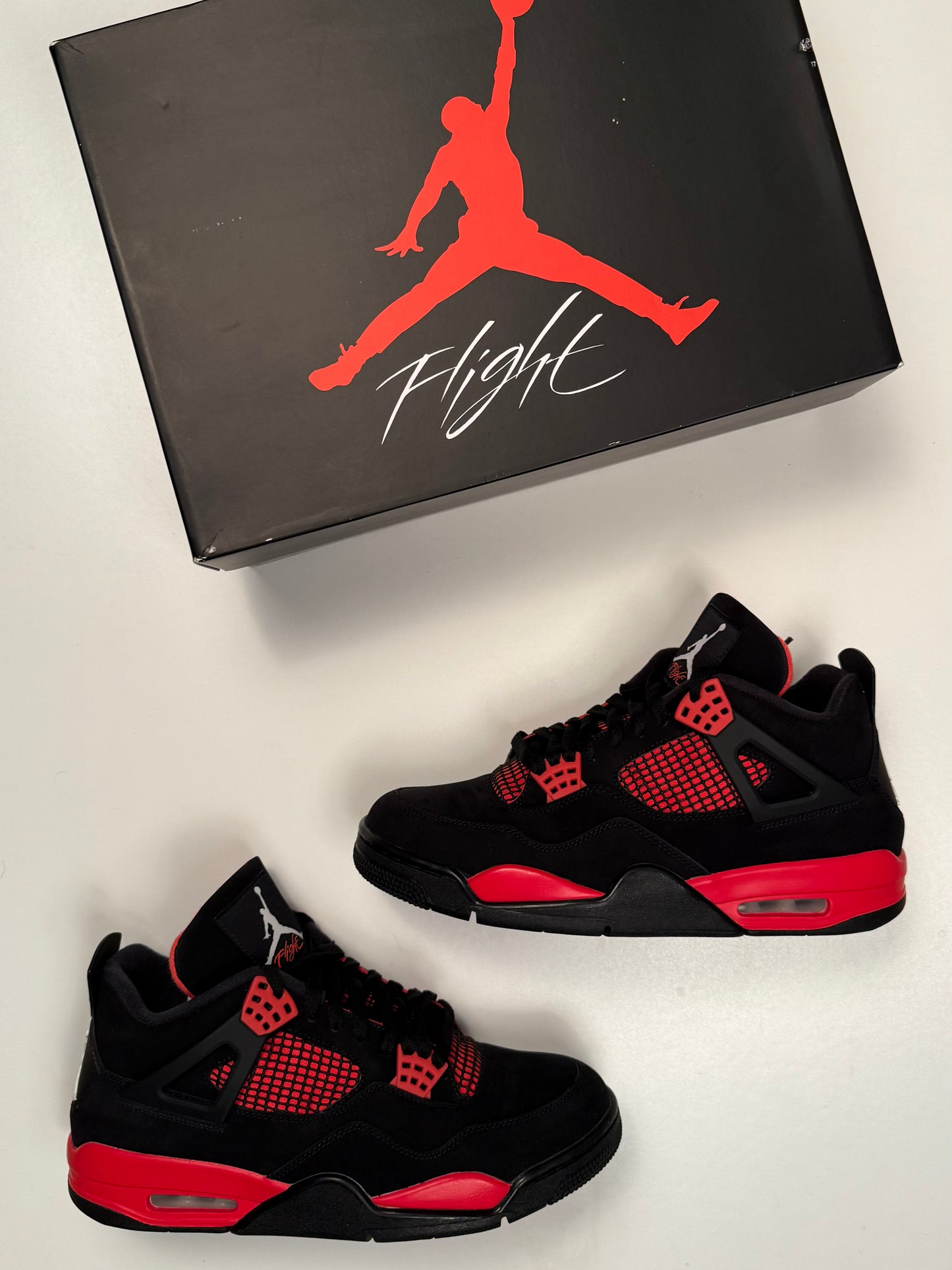 Jordan 4 Thunder Red
