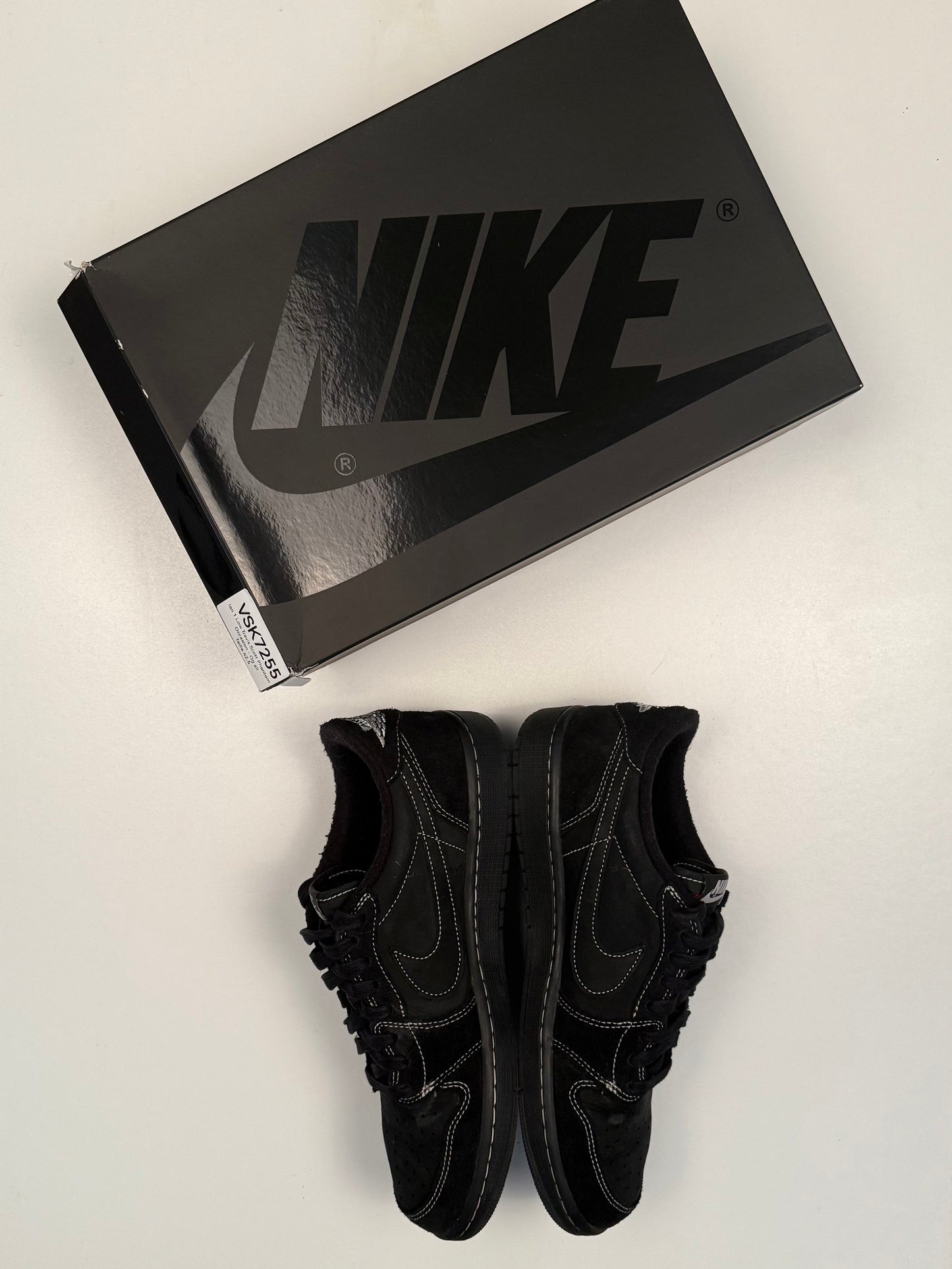 Jordan 1 Travis Scott Phantom