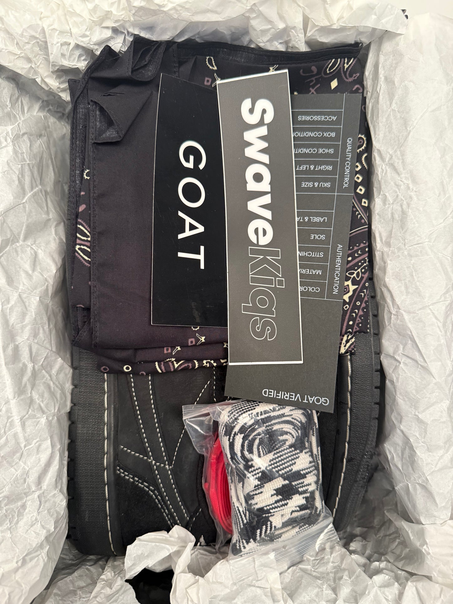 Jordan 1 Travis Scott Phantom