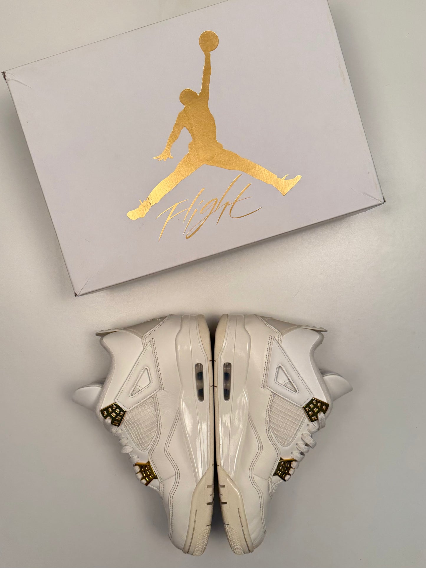 Jordan 4 Metallic gold