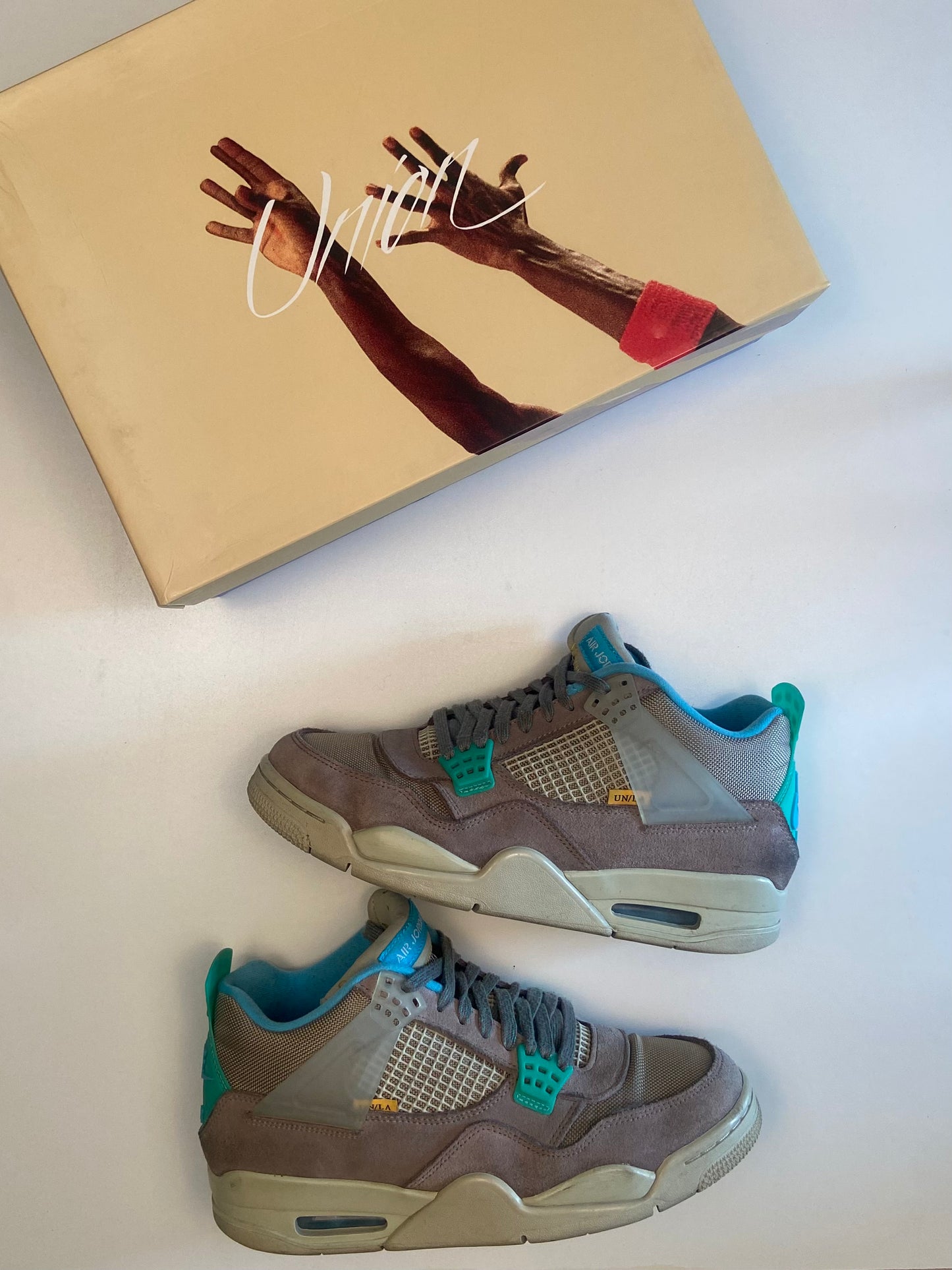 Jordan 4 Union Taupe Haze