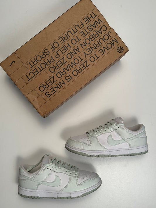 Dunk Low Next Nature