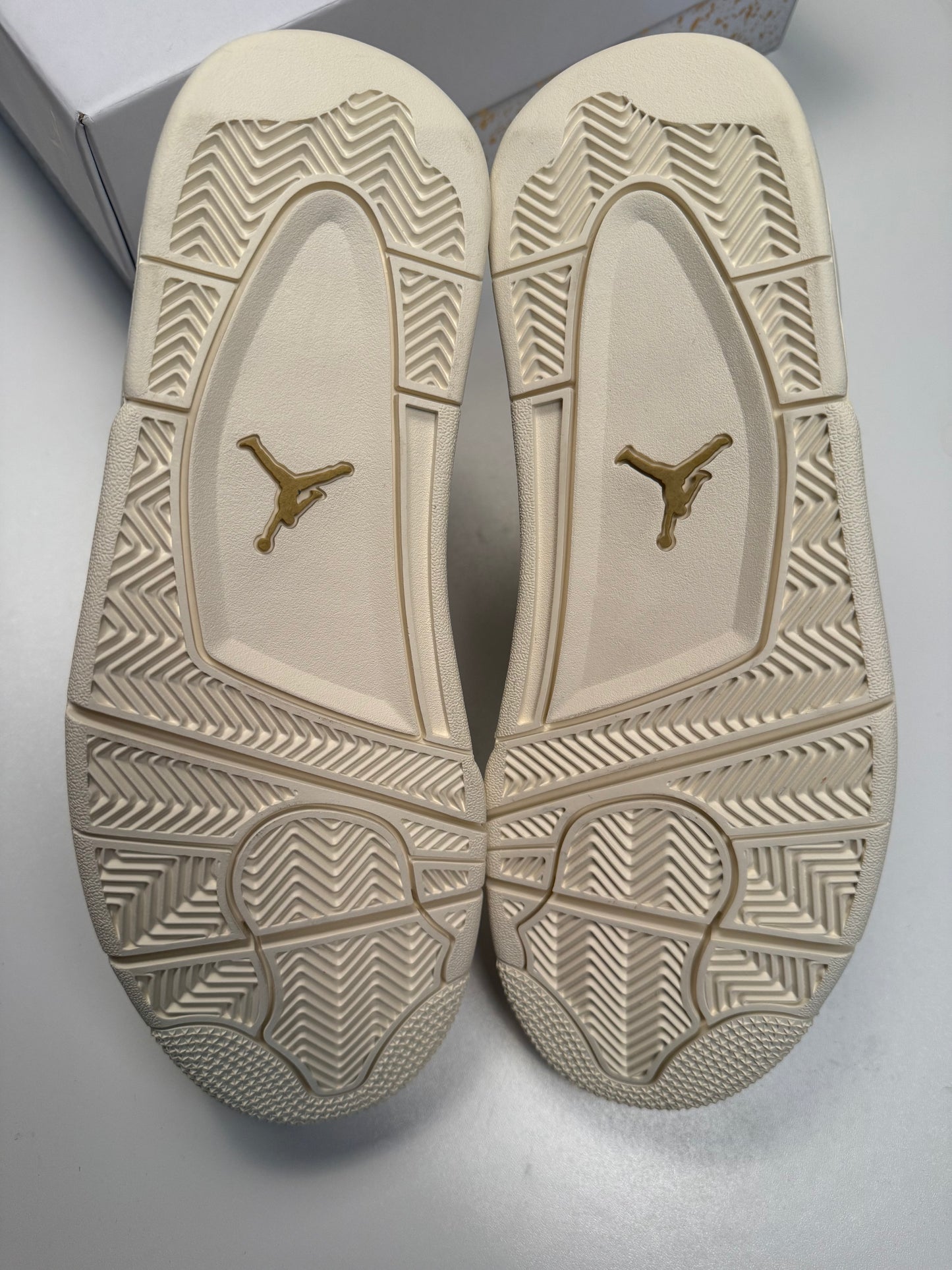 Jordan 4 Metallic Gold