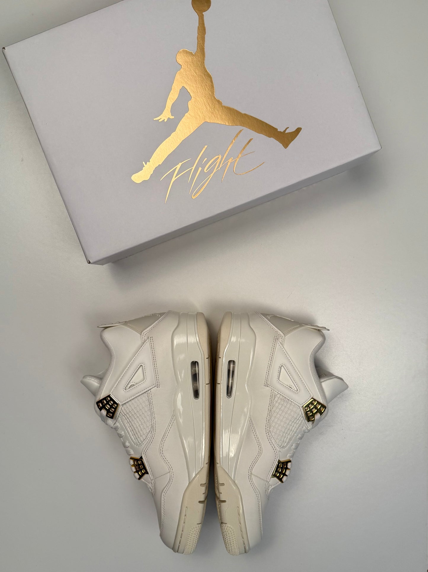 Jordan 4 Metallic Gold
