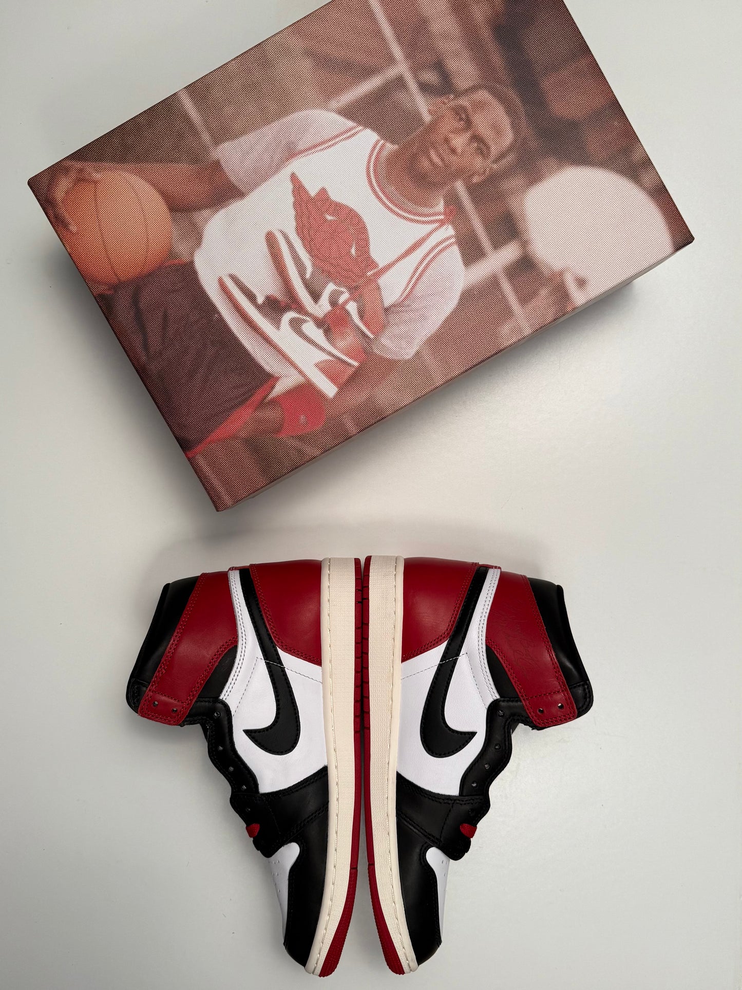 Jordan 1 Black Toe