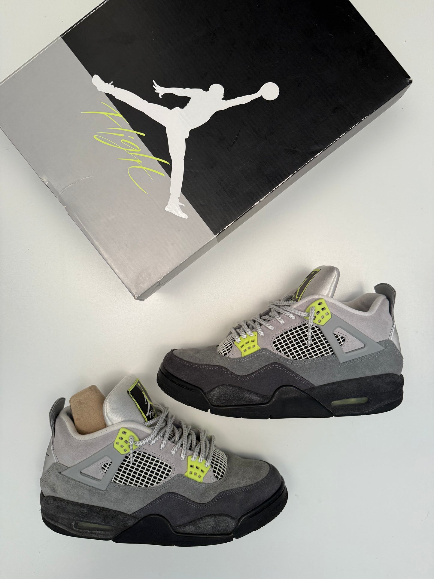 Jordan 4 Cool Grey