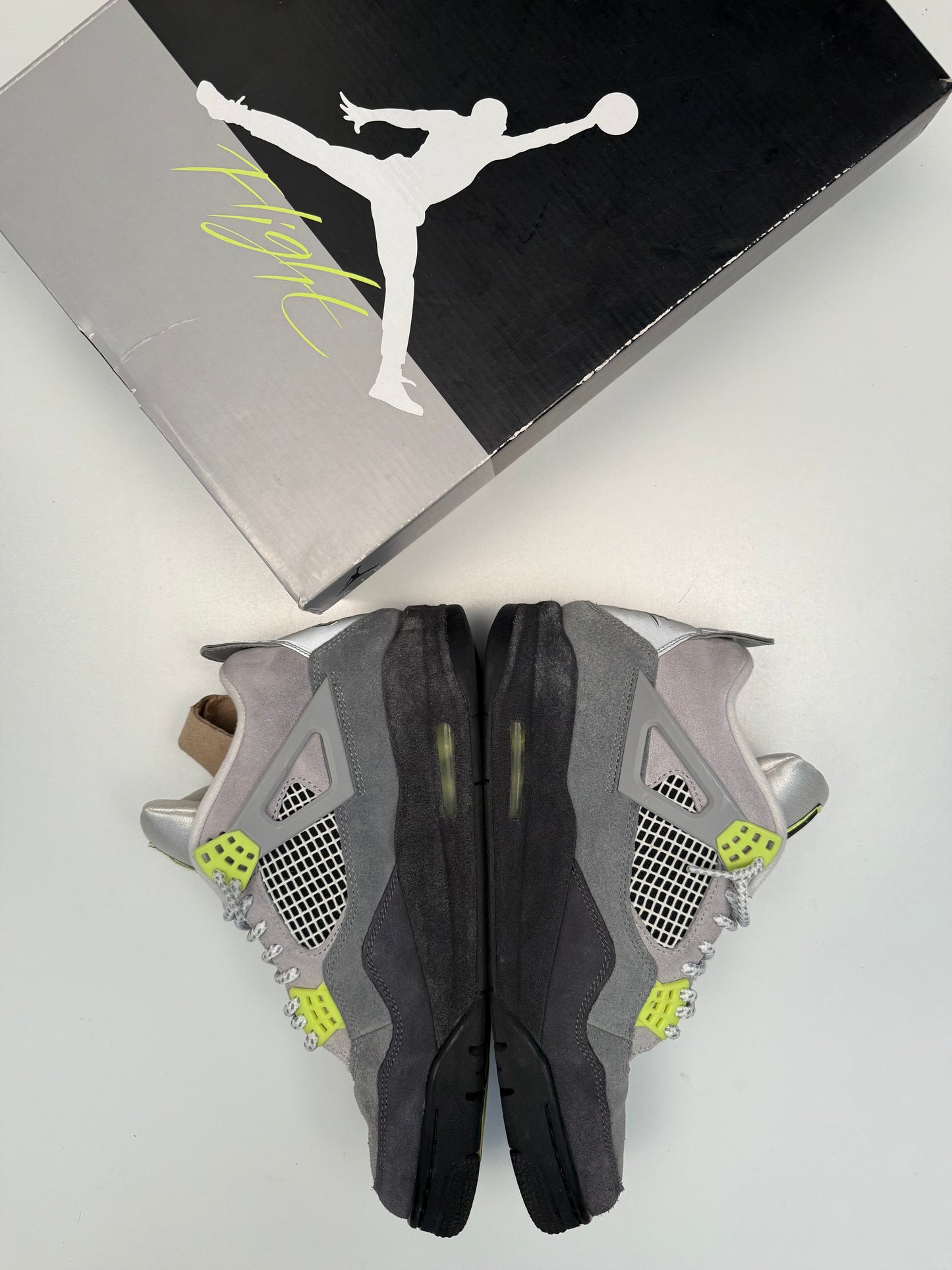 Jordan 4 Cool Grey