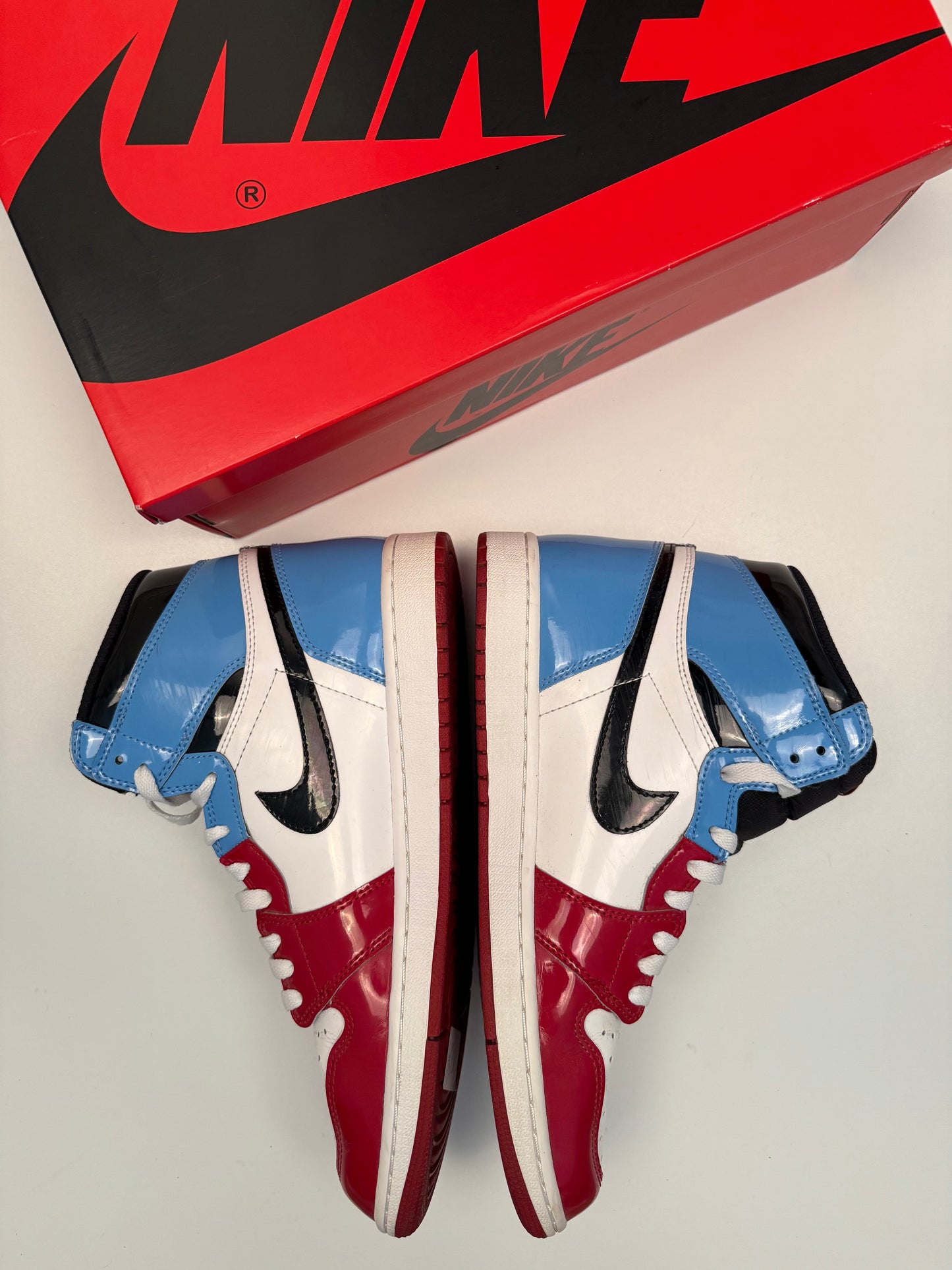 Jordan 1 High Fearless UNC