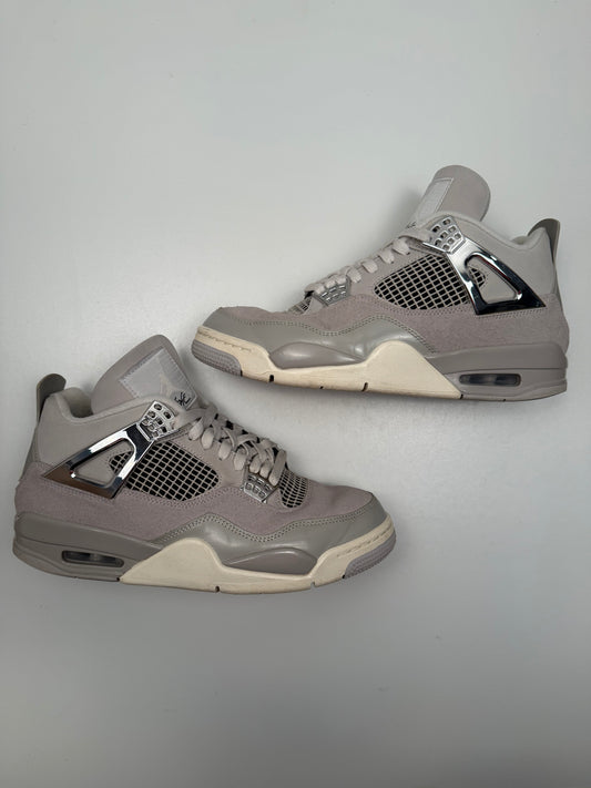 Jordan 4 Frozen