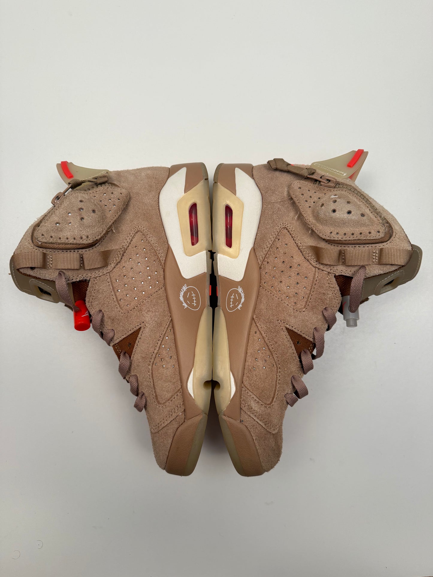 Jordan 6 Travis Scott