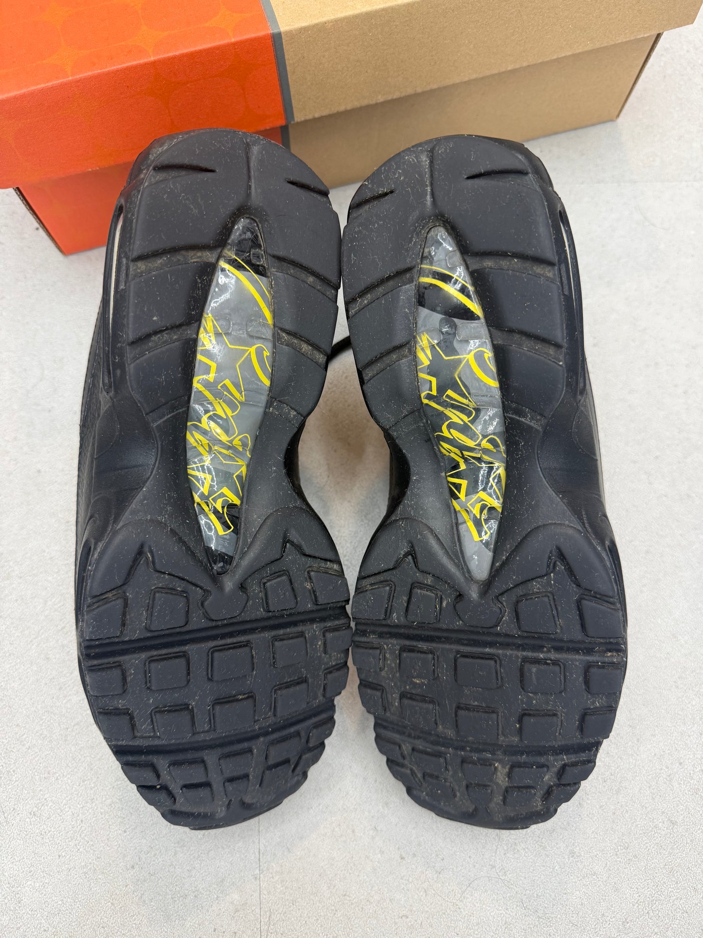 Air Max 95 Honey Black